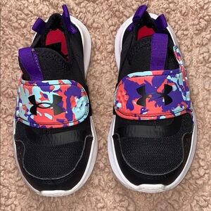 Under Armour Kids' Black and Multicolor Sneakers 12